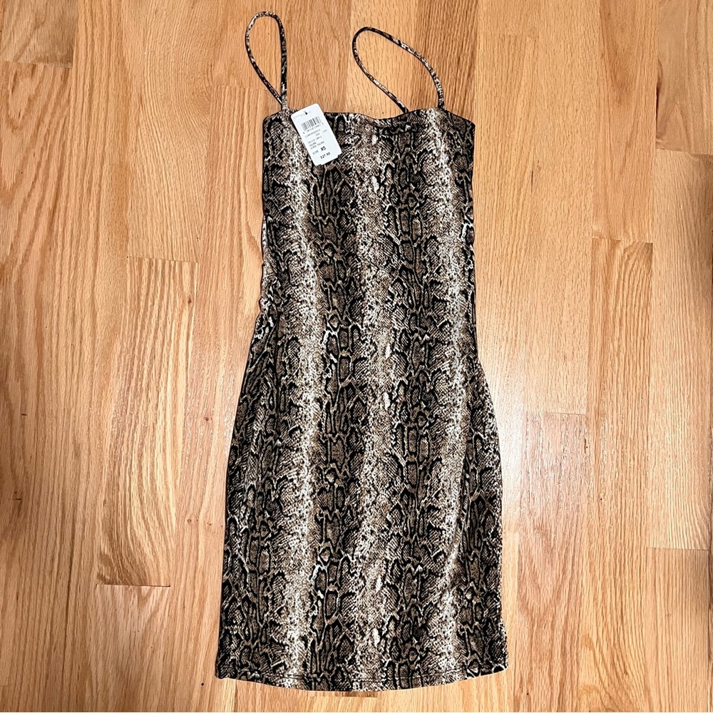 NWT Snakeskin dress XS